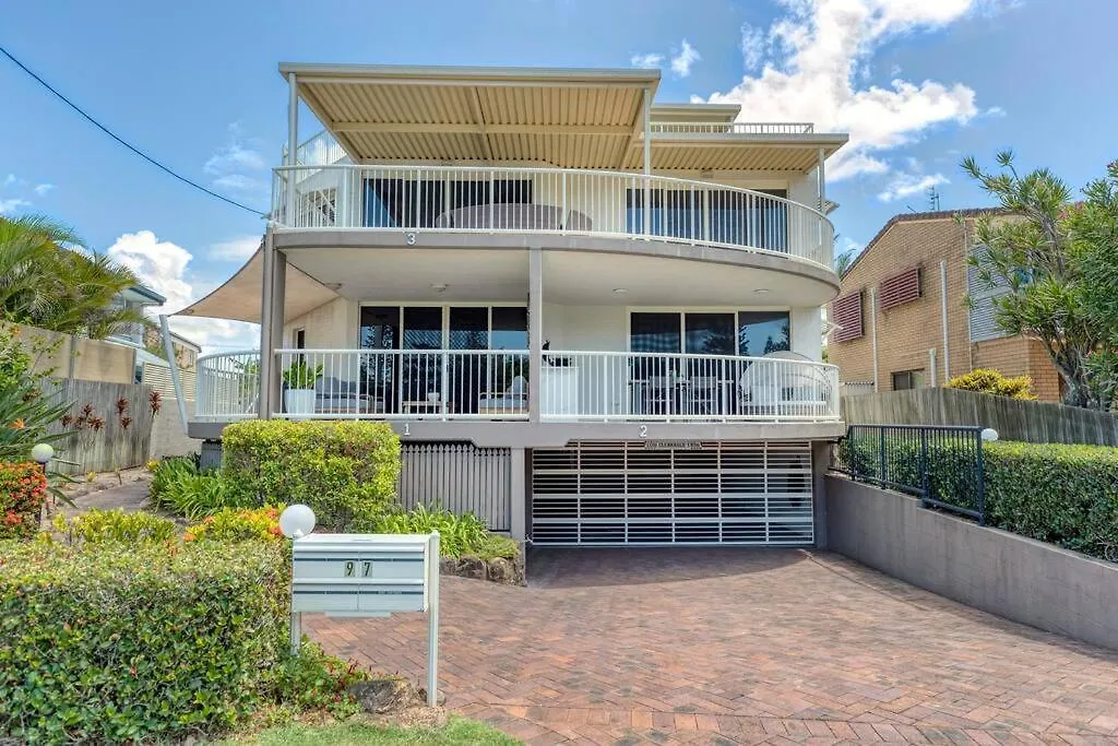 Apartment Salt & Sky - Kawana Rooftop Beach Break Buddina Australia
